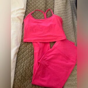 Beyond Yoga Set Hot Pink | L